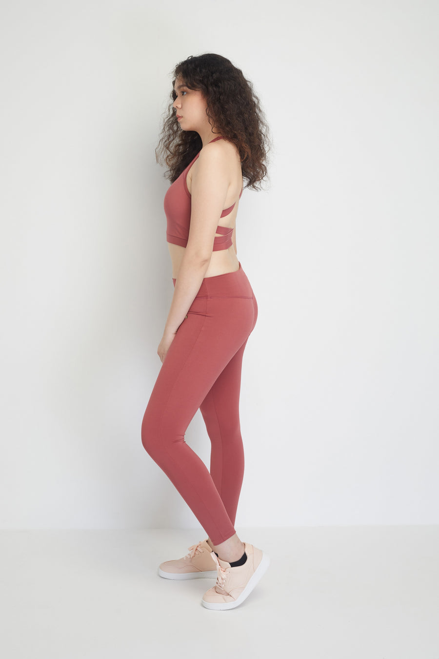 Odelya Women Full Length Legging (Crimson)