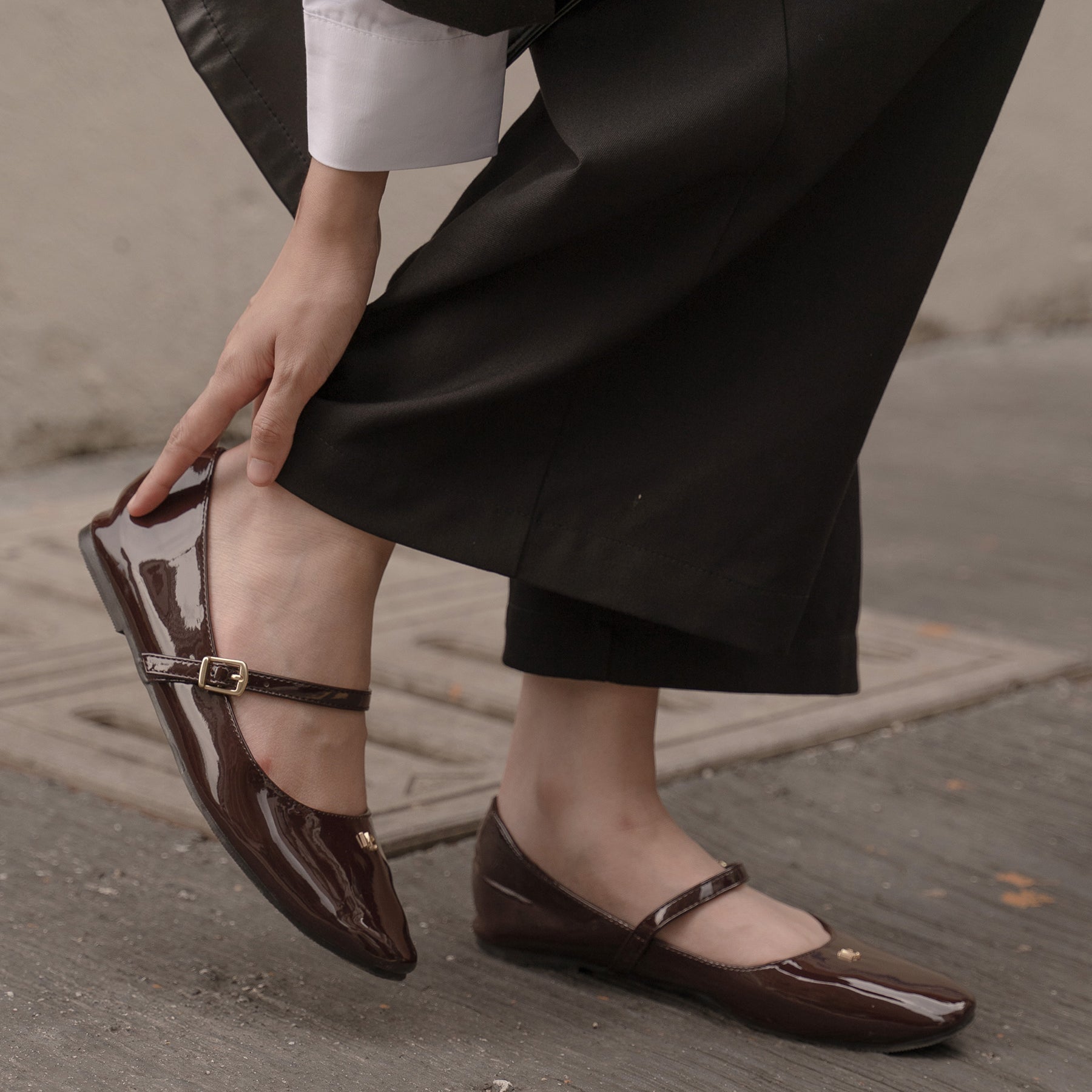 Toast 'N' More Multi-Crossbody (Brown) - Main Image