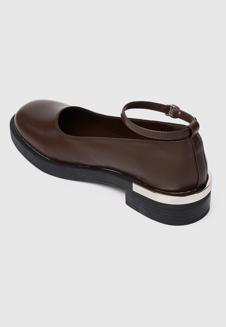 A Smiling Heart Ankle-Strap Flats & Ballerina (Brown)