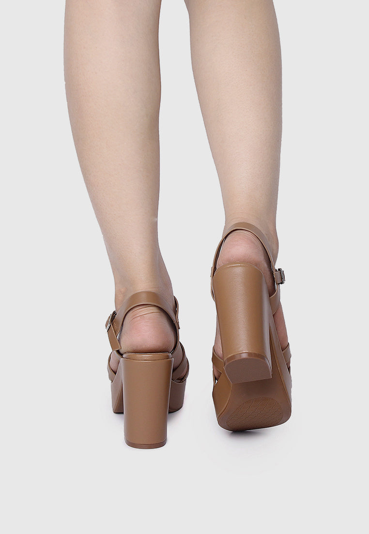 Poppy Platform Sandals (Brown)
