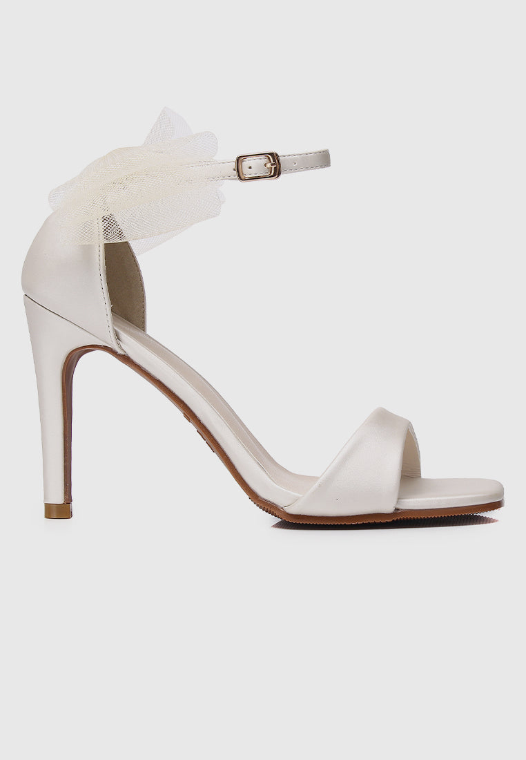 The Love Bow Trimmed Heels (Almond)