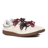 Velvia Round Toe Sneakers (Beige)