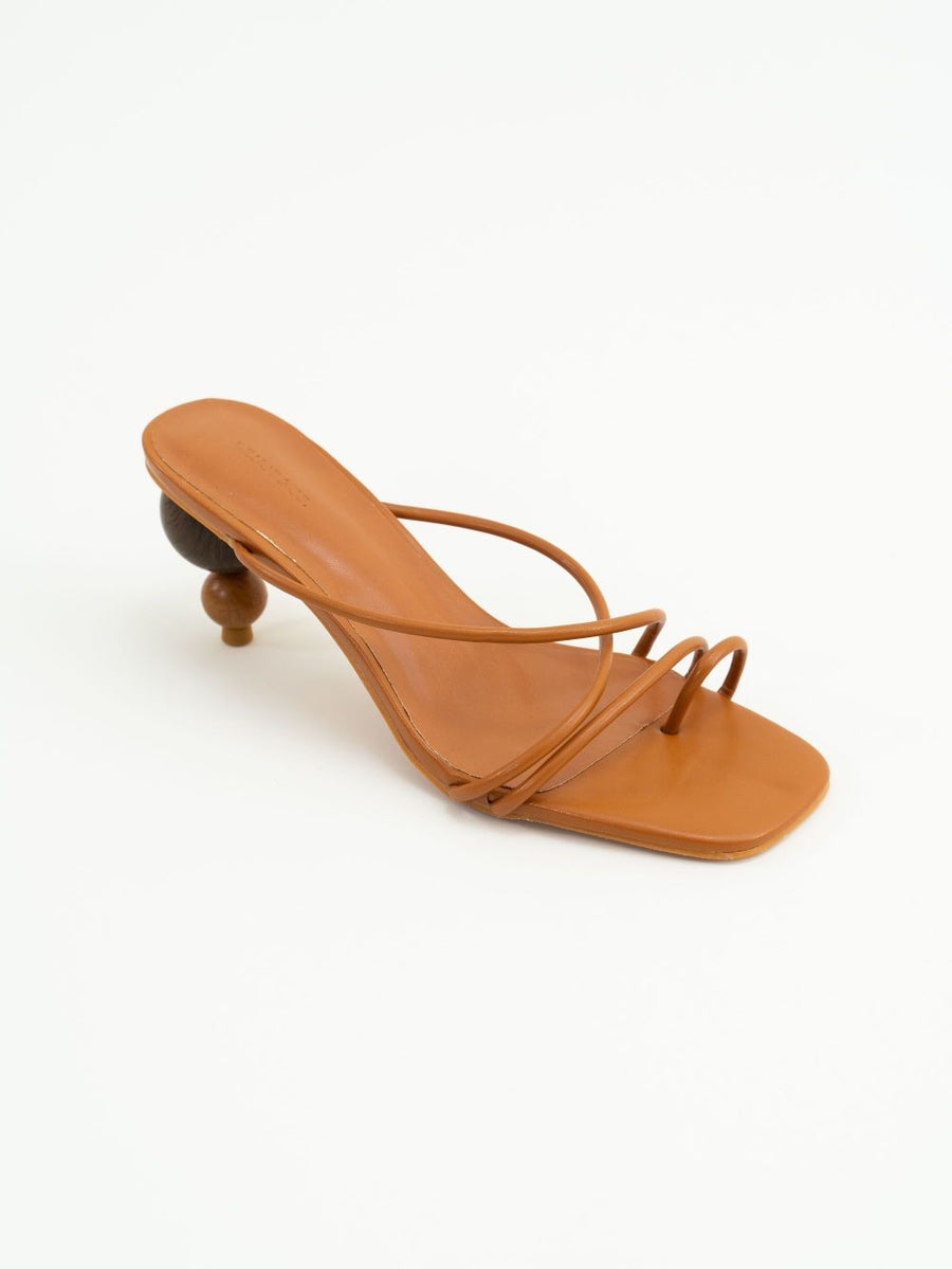 Dee Toe Ring Heels (Brown)
