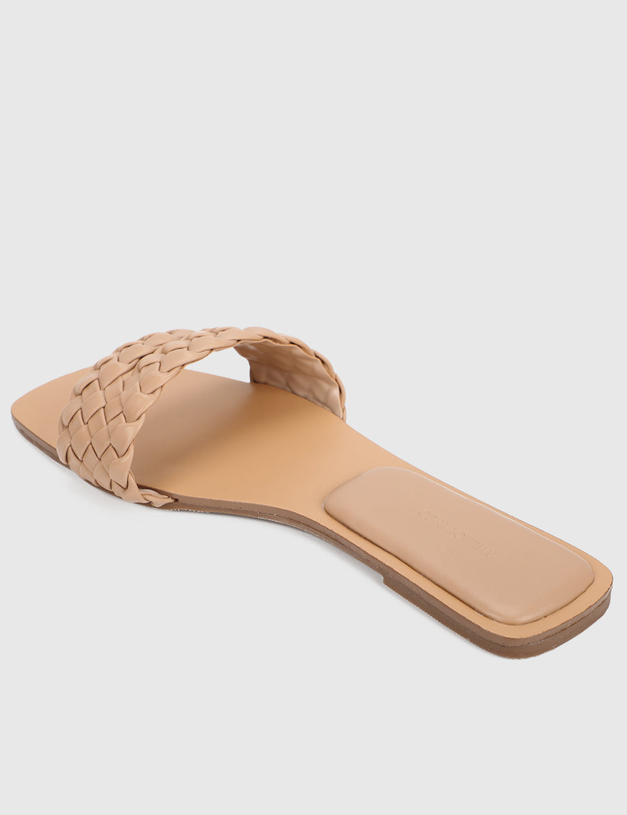 Chasity Open Toe Sandals & Flip Flops (Tan)