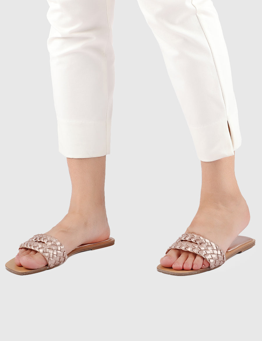 Chasity Open Toe Sandals & Flip Flops (Pink)
