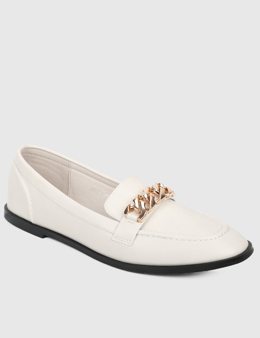 Moyna Rounded Toe Loafers, Moccasins & Boat Shoes (Bone)
