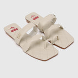 Disney Dumbo Wonders Above Open Toe Sandals & Flip Flops (Light Yellow)