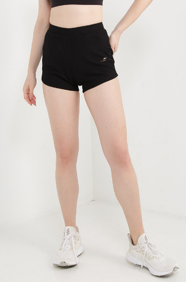 Gio Women Shorts (Black)