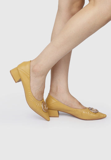 Eugenia Pointed Toe Ballerina & Flats (Yellow)