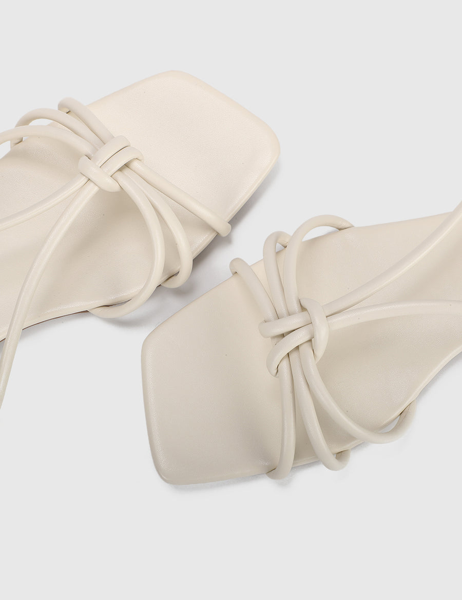 Avalon Open Toe Sandals & Flip Flops (White)