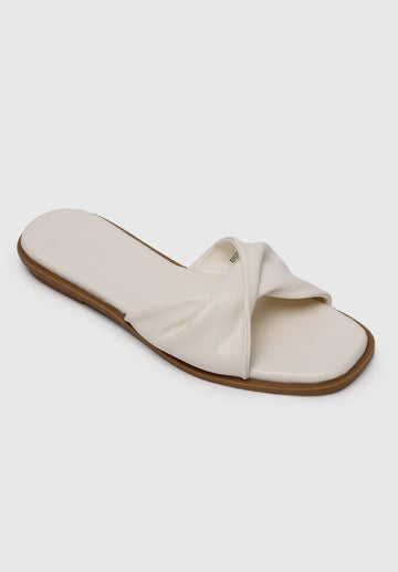Dalinda Open Toe Sandals & Flip Flops (White)
