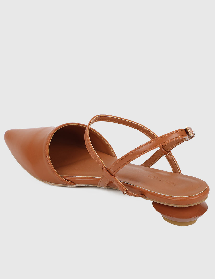 Belphoebe Pointed Toe Heels (Brown)