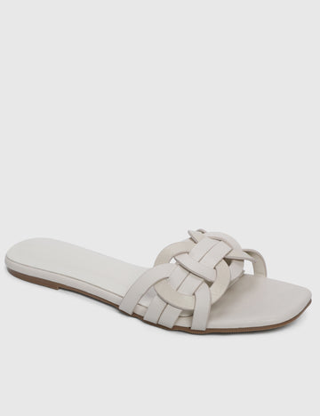 Antoinette Rounded Toe Sandals & Flip Flops (White)