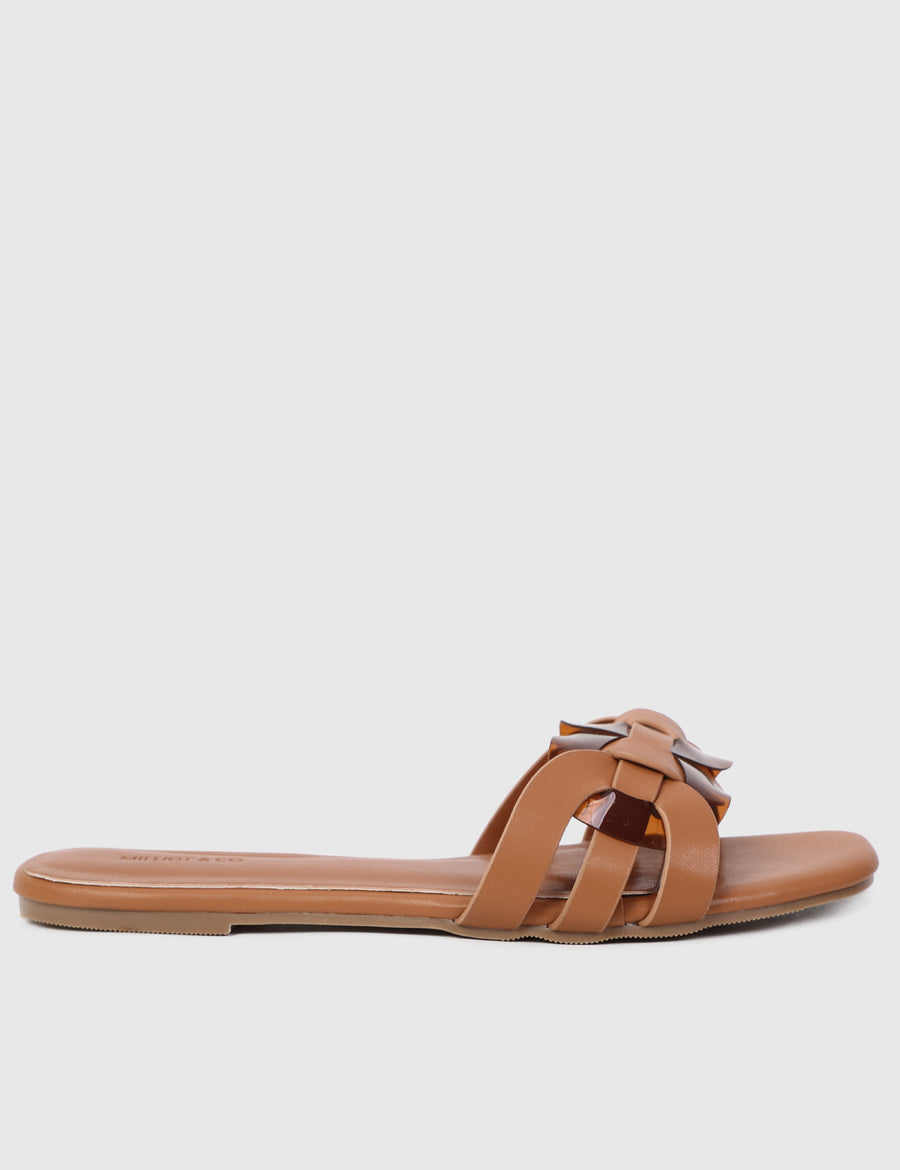 Antoinette Rounded Toe Sandals & Flip Flops (Brown)
