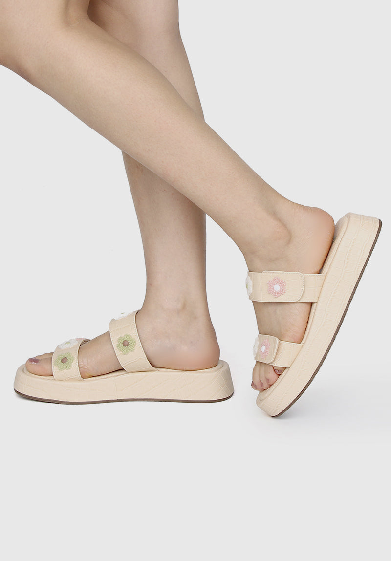 Disney Bambi Daisy Open Toe Sandals & Flip Flops (Blanched Almond)
