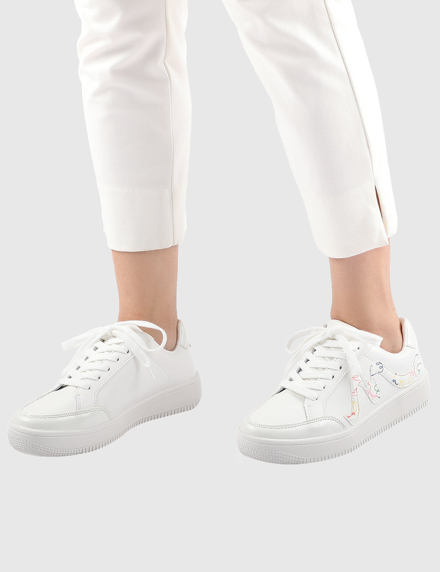 Spin-Up Rounded Toe Sneakers Women (White)