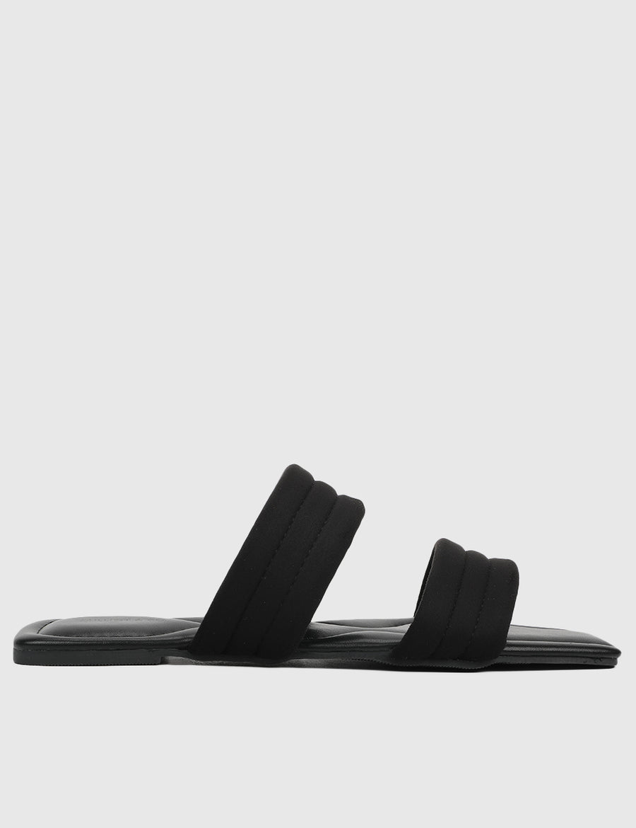 Esta Open Toe Sandals & Flip Flops (Black)